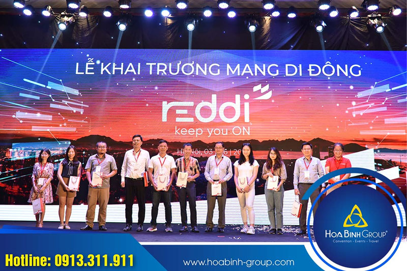 Reddi officially launched the second virtual mobile network in Vietnam