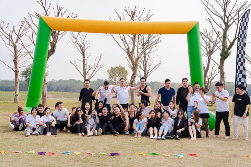 Image of team building at Tam Dao