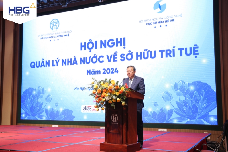 Mr. Le Hong Son, Permanent Vice Chairman of the Hanoi People’s Committee
